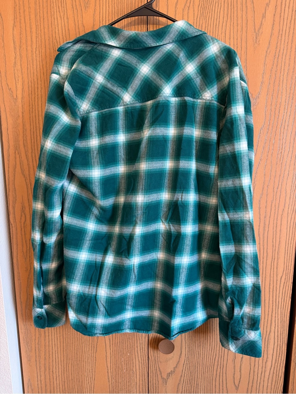 RVCA Women’s Teal Plaid Flannel Button-Up Shirt - Picture 3 of 8